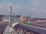 Der ICE1 401 060  Mhlheim an der Ruhr  fhrt als ICE Berlin-Ostbahnhof - Stuttgart Hbf in Berlin Hbf ein.