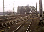 Einfahrt des IC 2046 Leipzig Hbf - Kln Hbf mit Schublok 101 021-4 in Kln Hbf.