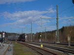 Am 26.02.17 ging die IGE Winterfahrt mit 44 1486-8 und 44 546 weiter von Gera bis Lichtenfels. In Saalfeld/Saale musste 44 1486-8 vom Zug wegen einem defekt. 44 546 ist in Steinbach am Wald bei der Ausfahrt zu sehen.