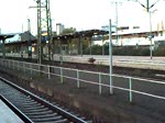 Gterzugdurchfahrt mit einer Class 66 in Lehrte, am 12.10.2009.