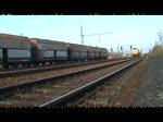 Rail4Chem Lok 66020 fhrt um die Beladenen Kohlewagen in Profen 07.11.2009