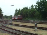 Der Uerdinger Schienenbus der AKN am 7.06.08 beim Tag der offenen Tr in Kaltenkirchen.