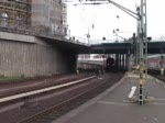 In diesem Video fhrt zunchst der EuroCity 179 aus Prag in den Hamburger Hauptbahnhof ein, dann fhrt ein Regionalexpress von Hamburg nach Lbeck aus, dieser Zug bleibt aber aufgrund einer Trstrung wieder stehen, und dann fahren zwei 218er mit einem Regionalexpress aus Lbeck ein. 