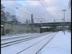 Durchfahrt eines speziellen Erzmbombers mit ziehender 189 und 152 im Bahnhof Hamburg-Harburg ma 30.1.