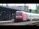 101 022-2 fhrt mit dem IC 2870 von Dresden Hbf nach Frankfurt (Main) Flughafen Fernbf in den Bahnhof Weimar auf Gleis 3 ein. (29.05.2010)