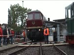 Lok 130 101-9 in Halle Saale auf der Drehscheibe im DB Museum (mit Kommentar  LIVE ) 02.07.2011