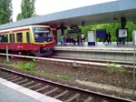 BR 481 404 bei der Abfahrt als Ringbahn S41 aus Jungfernheide