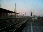 CLASS66 DE669 mit einem Kesselwagenzug aus Richtung Magdeburg.