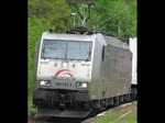 185 531-1 passiert den Bahnhof Malsfeld in Richtung Bebra. Aufgenommen am 02.05.2010.