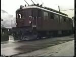 Ausfahrt der Ae 4/4 258 der BLS mit Personenzug nach Interlaken am 8.