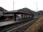 Re 4/4 II mit EC Milano-Basel SBB bei Tecknau am 09.01.2008