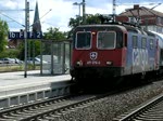 E-Lokomotive BR 421 376-5 der SBB Cargo mit Kesselwagen-Ganzzug durchfhrt den Hauptbahnhof Schwerin, 29.08.2009