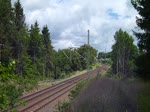 421 397-1 zu sehen mit einem Containerzug in Syrau/V.