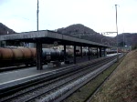 Re 460 mit IC nach Basel SBB bei der Durchfahrt in Tecknau am 09.01.2008