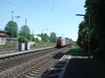 SBB Cargo 482 034-6 durchfährt mit einem Containerzug Bonn-Beuel 17.5.2017