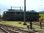 Die Ae 6/6 11402 wird in Erstfeld auf der Drehscheibe gewendet! (08.09.2007)  