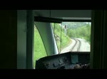Graubnden 2010 - Unsere Rckfahrt nach Deutschland beginnt am 14.06.2010 in Poschiavo. Erstklassig geht es im Allegra 3503 ber den Berninapass. In der Dienststation Cadera wartet der Zug eine Kreuzung ab.